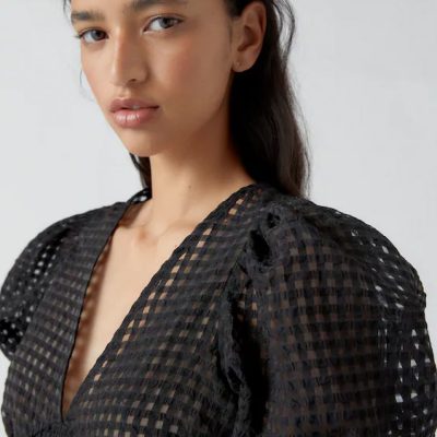 Black check texture shirt