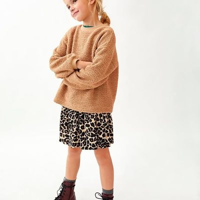 Shorts with turn-up hems